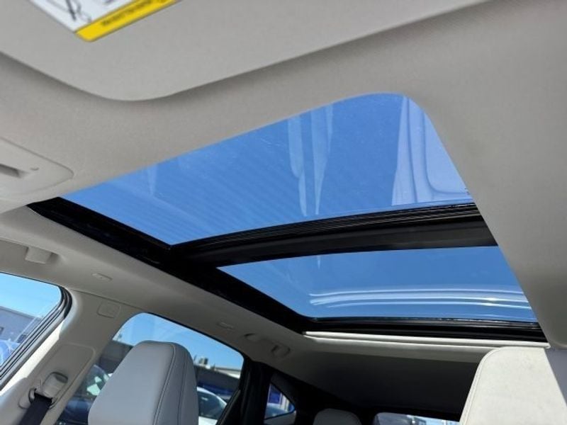 2025 Nissan Murano SL - Photo 15