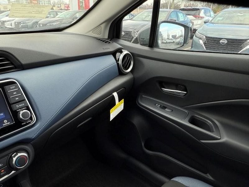 2025 Nissan Versa Sedan SV - Photo 20