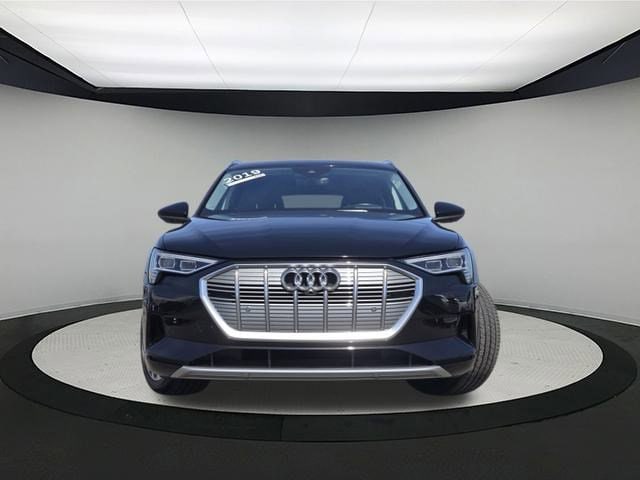 Used 2019 Audi e-tron Prestige with VIN WA1VAAGE6KB021544 for sale in Columbus, OH