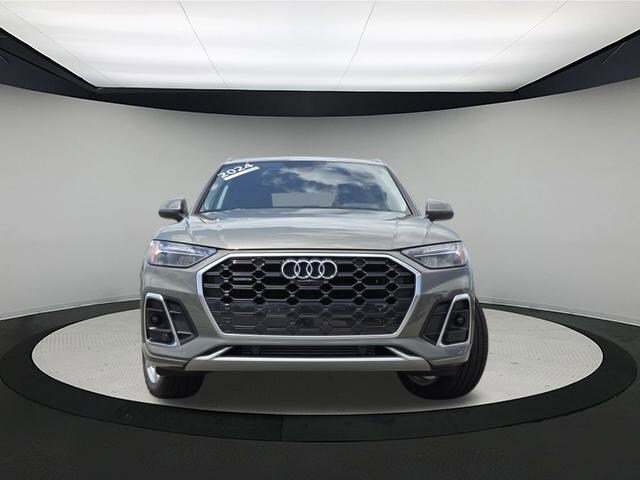 2024 Audi Q5 S line Premium Plus photo 2