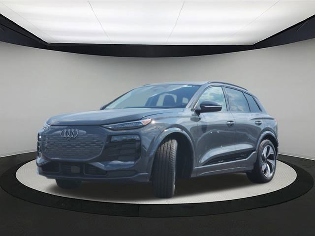 2025 Audi Q6 E-tron Prestige photo 3