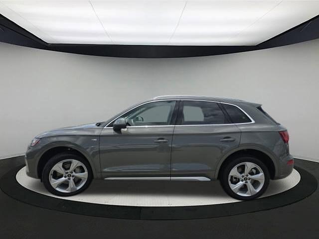 2024 Audi Q5 S line Premium Plus photo 4