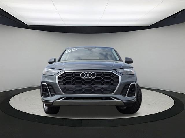 2021 Audi Q5 Prestige 55 TFSI e Premium photo 2