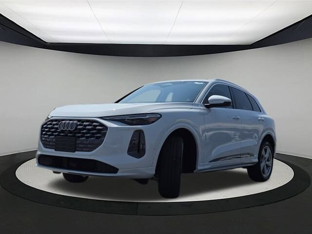 2025 Audi Q5 Premium Plus photo 3