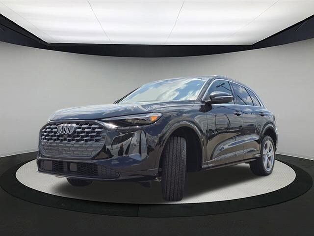 2025 Audi Q5 Premium Plus photo 2
