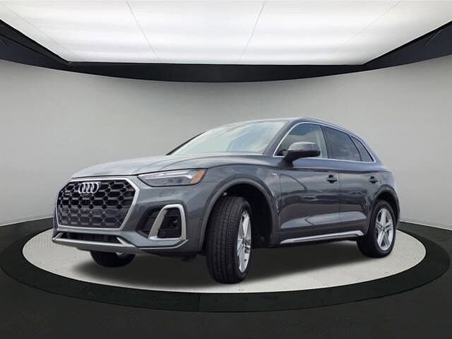 2021 Audi Q5 Prestige 55 TFSI e Premium photo 3