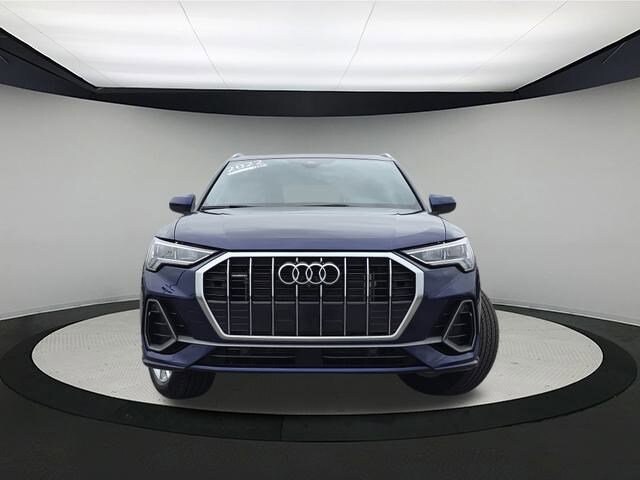 2022 Audi Q3 S line Premium Plus photo 2
