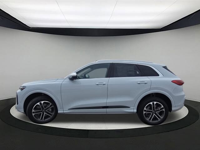 2025 Audi Q5 2.0T Premium photo 4