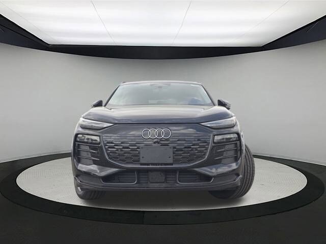 2025 Audi Q6 E-tron Prestige photo 2