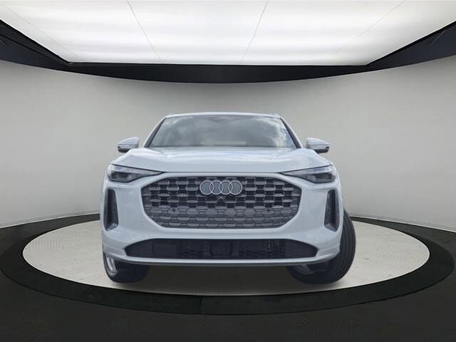 2025 Audi Q5 Premium Plus photo 2