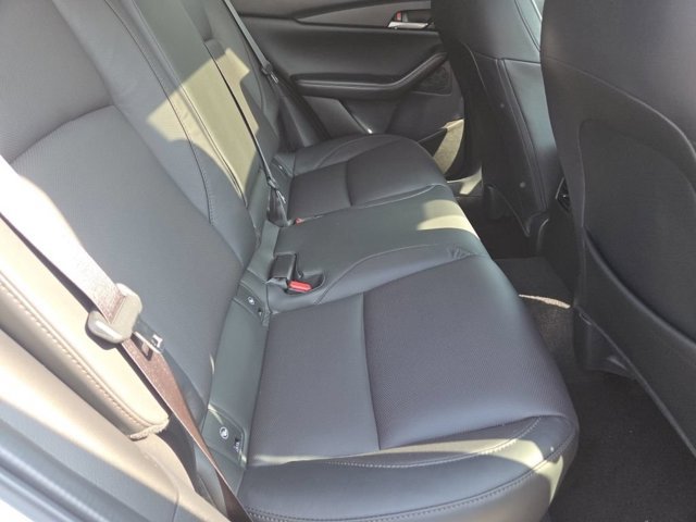 2026 Mazda CX-30 Premium - Photo 16