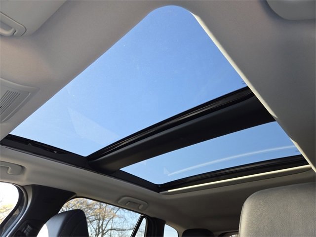 2026 Mazda CX-50 Premium photo 3