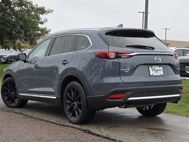 2022 Mazda CX-9 Carbon photo 2