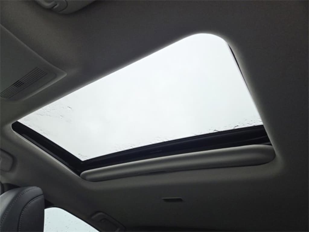 New 2025 Mazda CX-30 2.5 S Preferred AWD Sport Utility