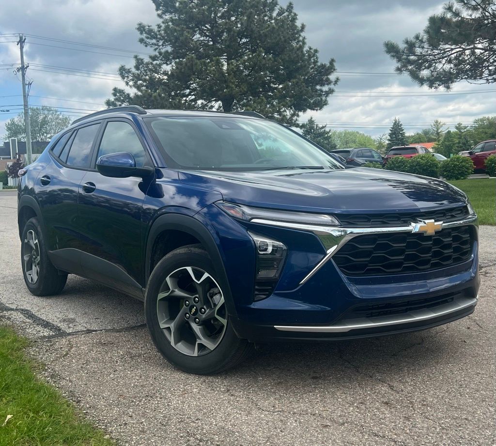 2024 Chevrolet Trax LT