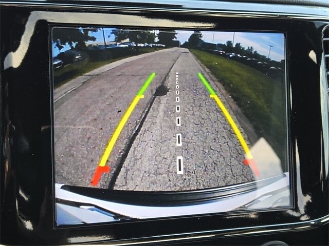2021 Jeep Grand Cherokee Overland High Altitude photo 2