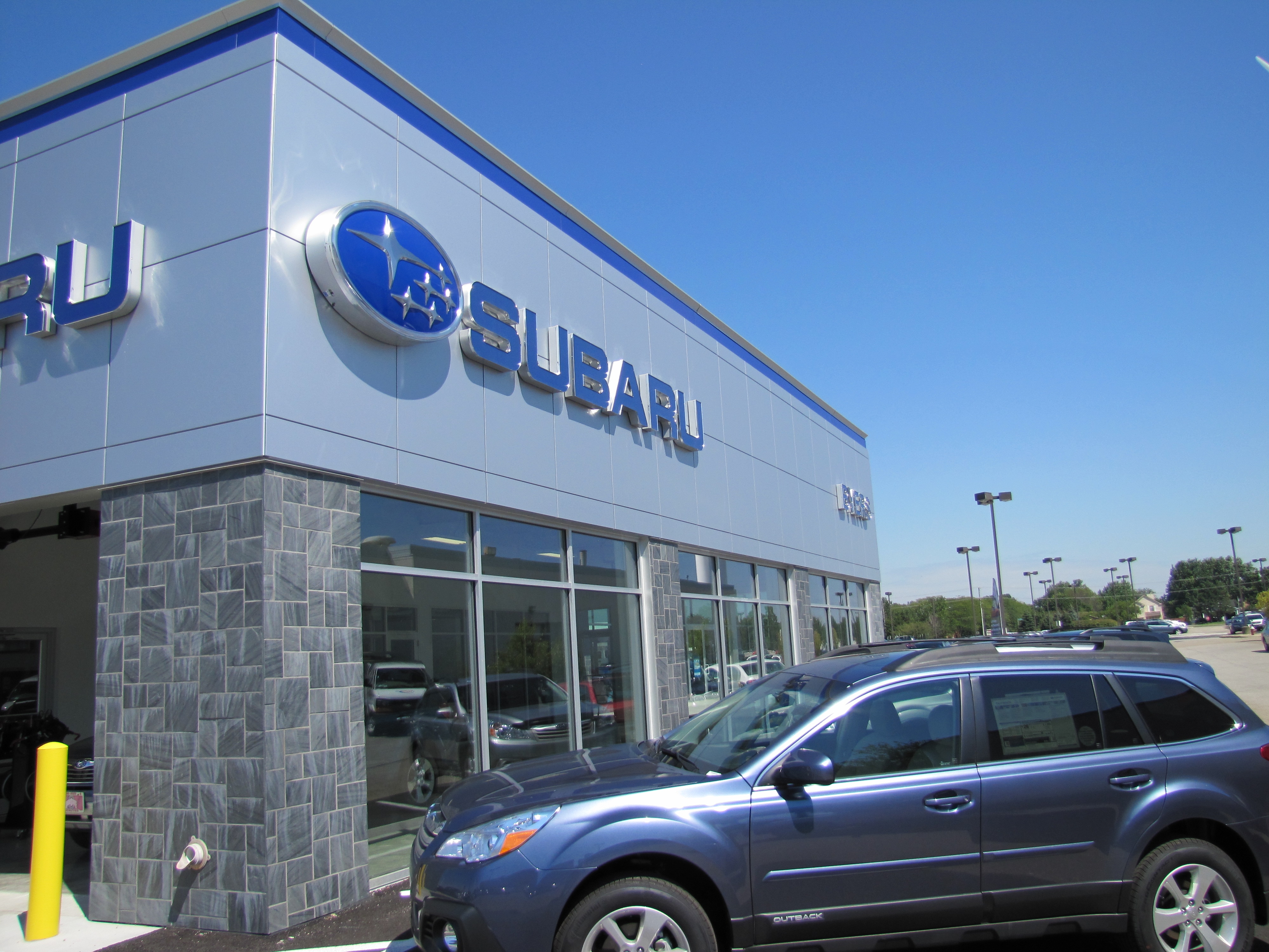 Byers Subaru Dublin Storefront