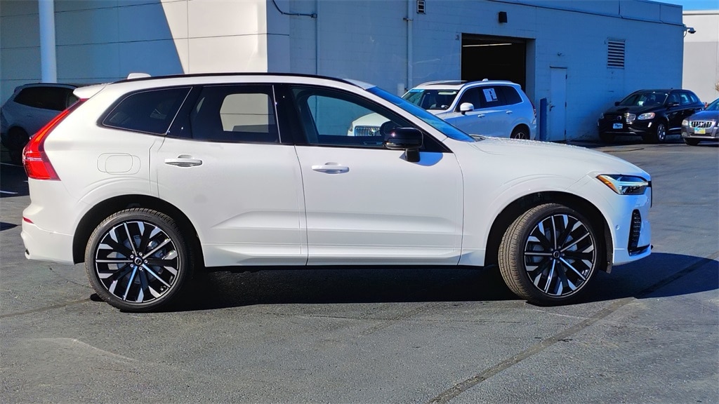 New 2026 Volvo XC60 B5 Ultra SUV