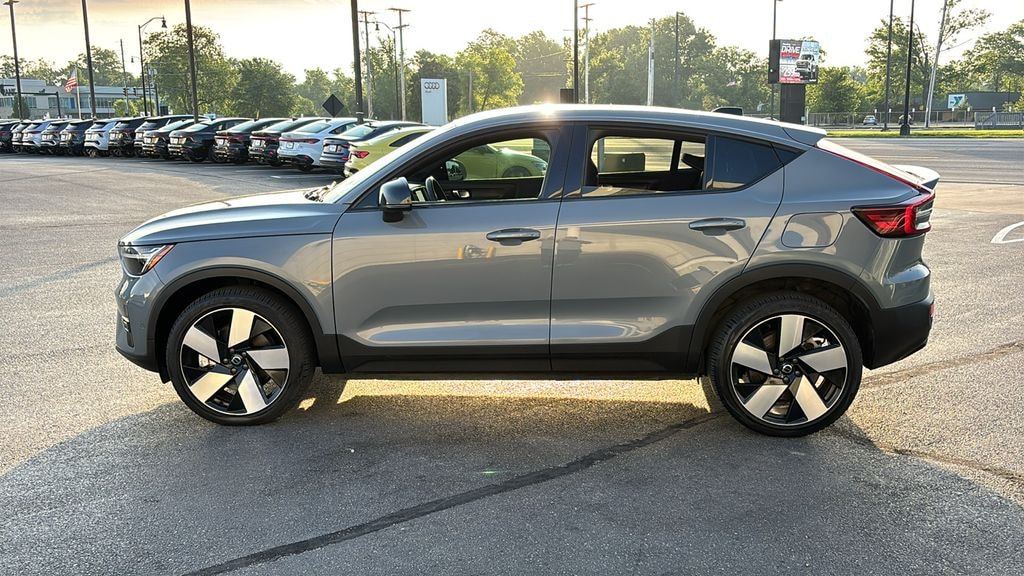 Used 2023 Volvo C40 Recharge Pure Electric Ultimate SUV