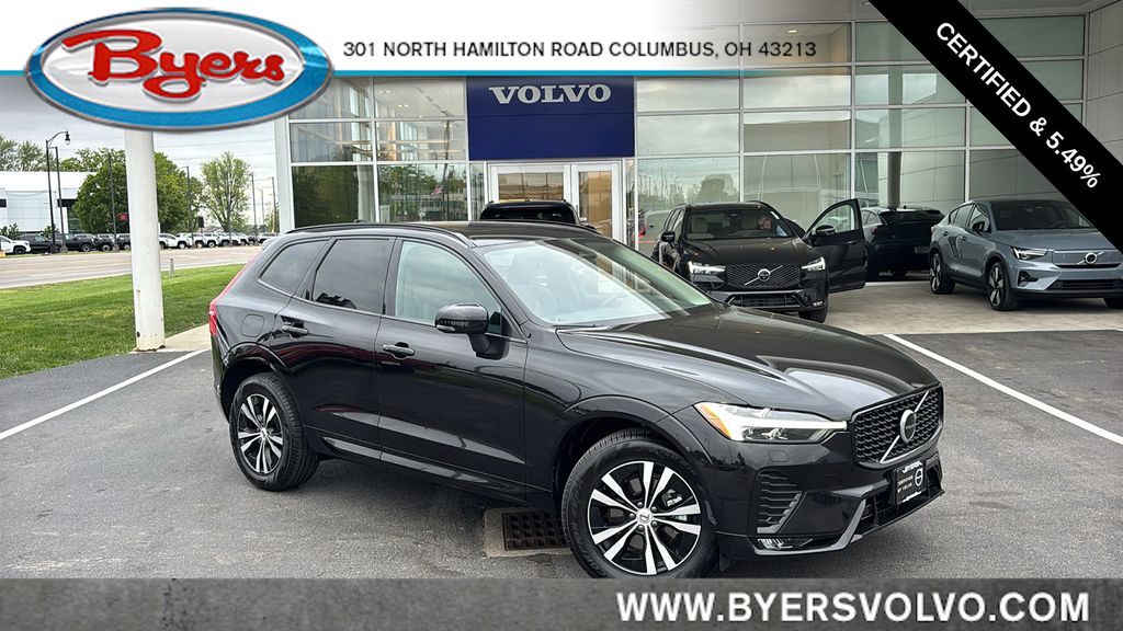 2025 Volvo XC60 B5 Core Dark AWD's photo