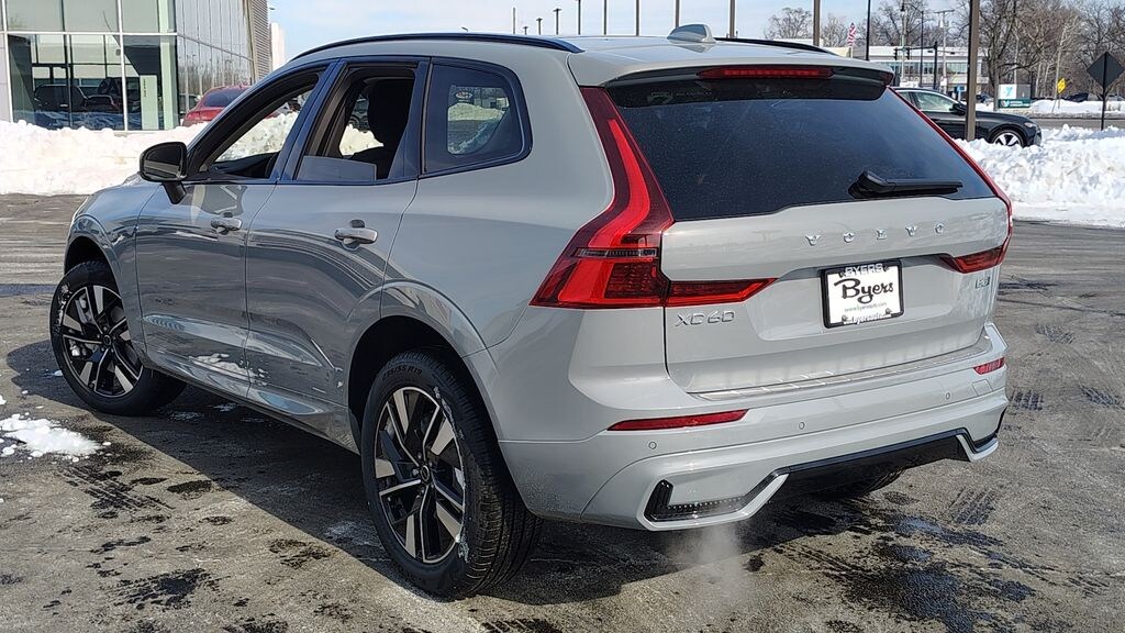New 2026 Volvo XC60 B5 Core SUV