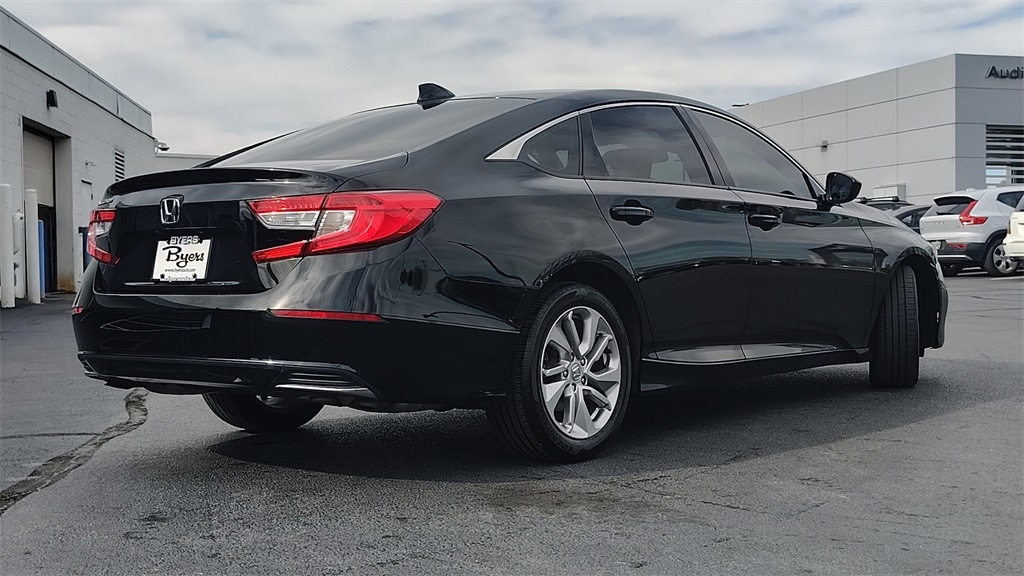 Used 2018 Honda Accord LX Sedan