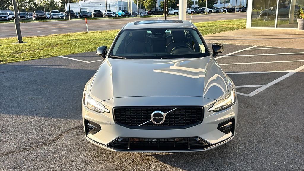 Certified 2024 Volvo S60 B5 Core Dark Theme Sedan