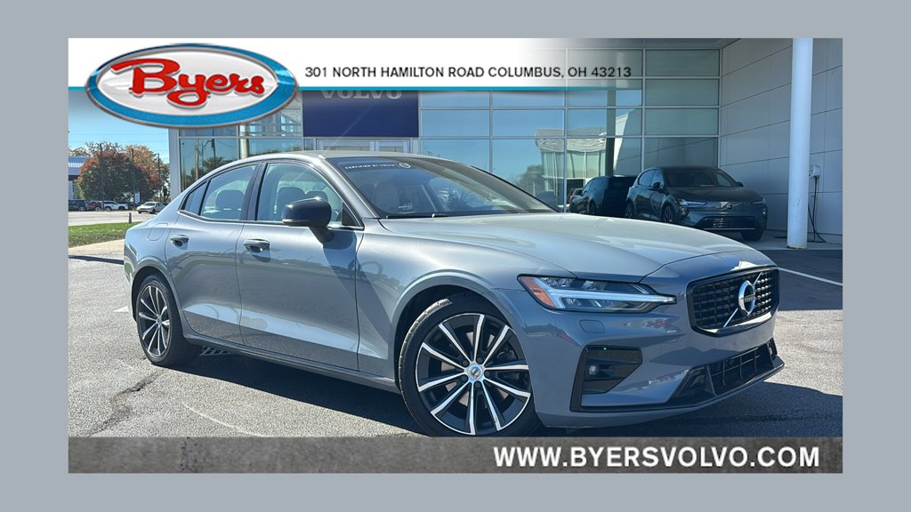 2022 Volvo S60