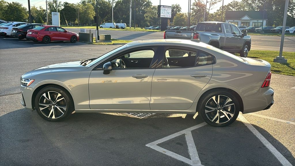 Certified 2024 Volvo S60 B5 Core Dark Theme Sedan