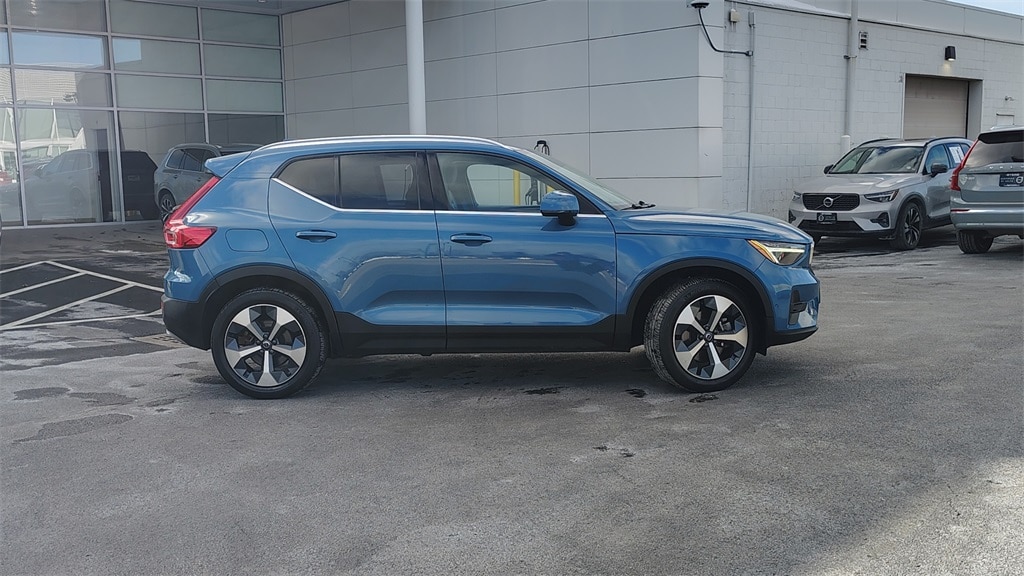 Certified 2023 Volvo XC40 B5 Plus Bright Theme SUV