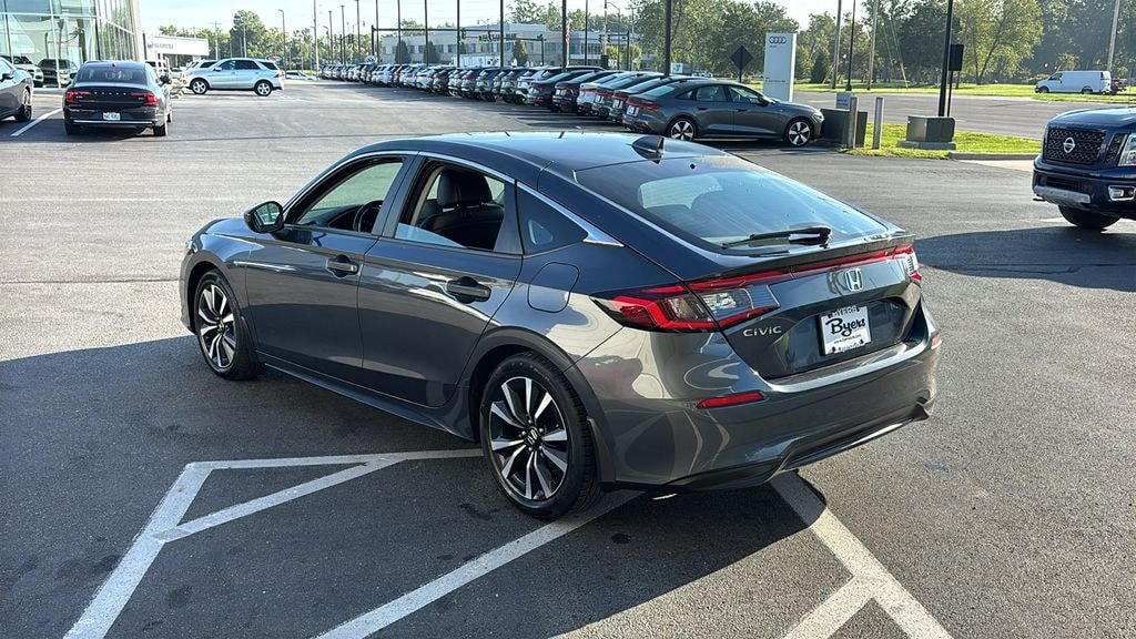 Used 2023 Honda Civic EX-L Hatchback