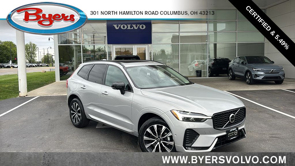 2025 Volvo XC60 B5 Plus Dark AWD's photo