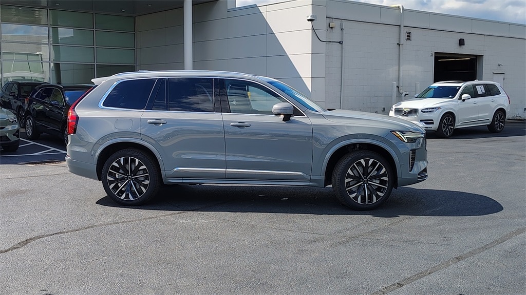 New 2026 Volvo XC90 B6 Plus 7-Seater SUV