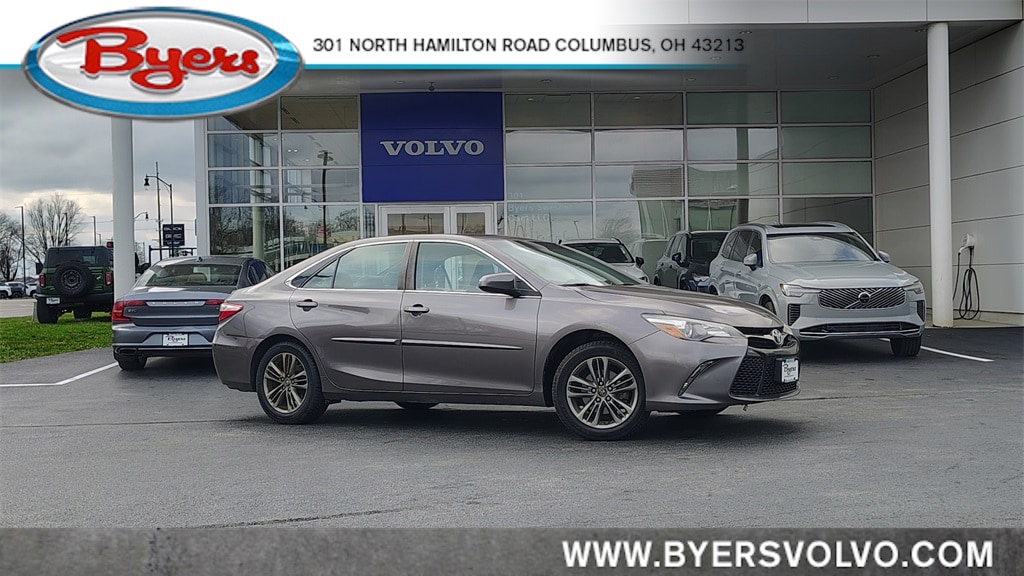 2017 Toyota Camry SE