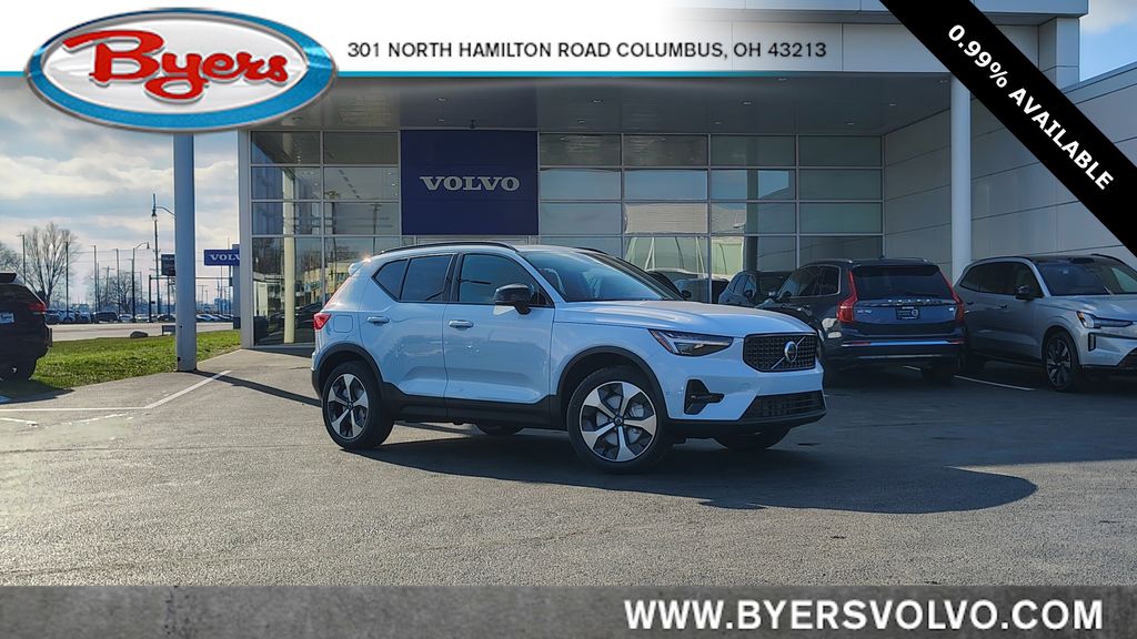 2026 Volvo XC40