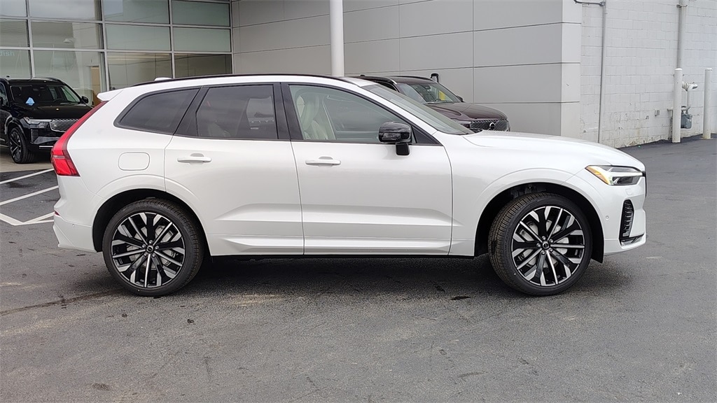 New 2026 Volvo XC60 B5 Ultra SUV