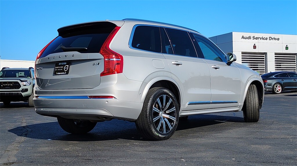 2023 Volvo XC90 Plus photo 3