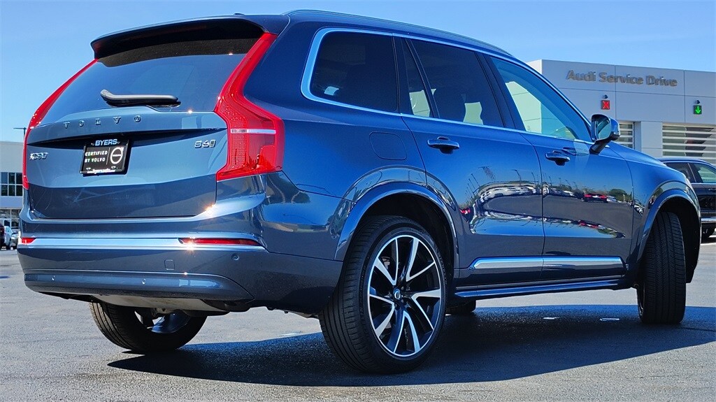 2023 Volvo XC90 Plus photo 3