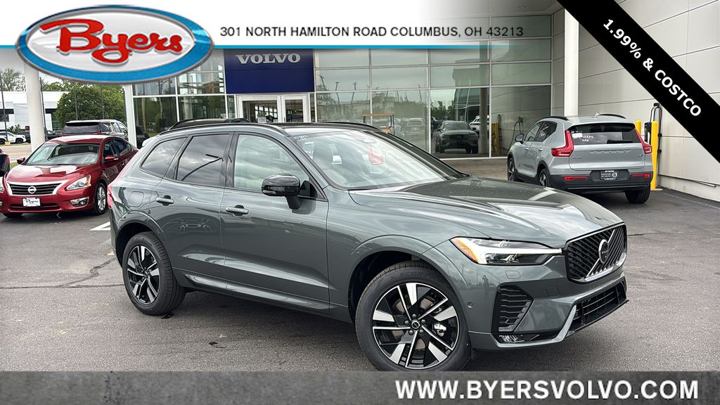 2026 Volvo XC60 B5 Plus Dark AWD's photo
