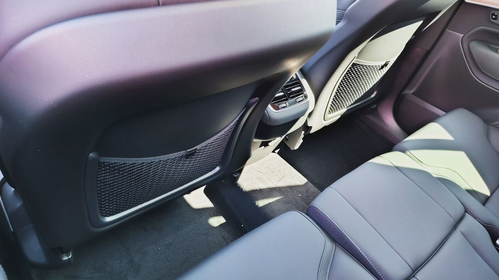 2026 Volvo XC90 Plus - Photo 28
