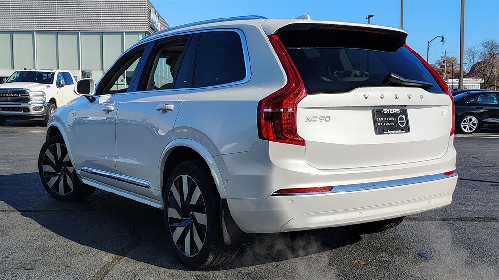 2024 Volvo XC90 Recharge T8 Plus photo 3