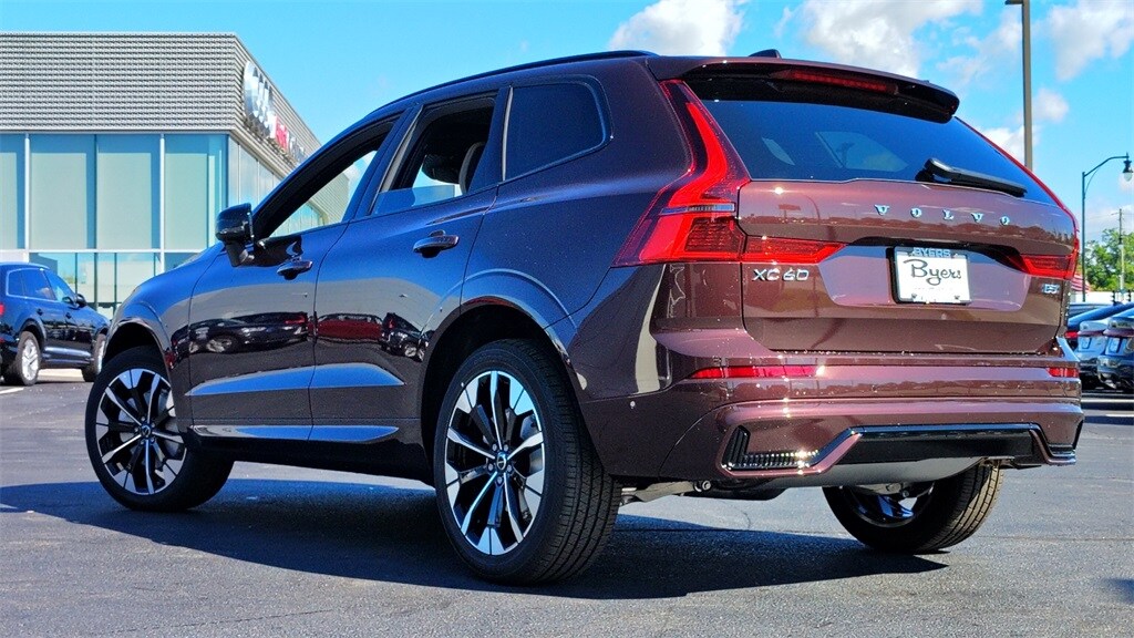 New 2026 Volvo XC60 B5 Plus SUV