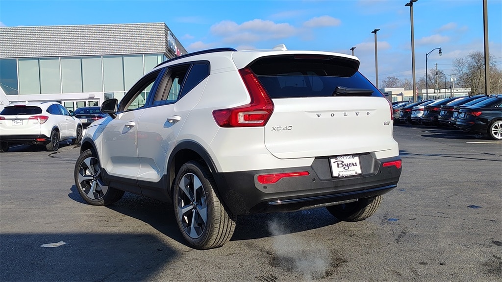 New 2026 Volvo XC40 B5 Plus SUV