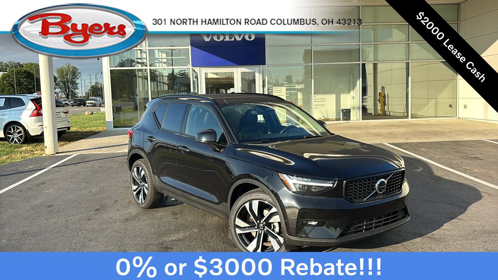 2026 Volvo XC40