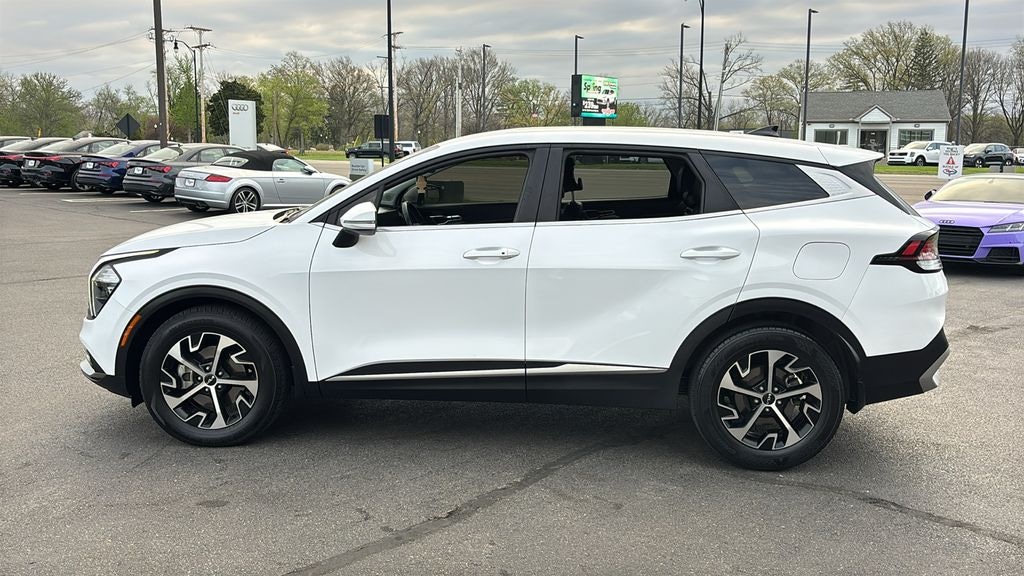 Used 2023 Kia Sportage EX SUV