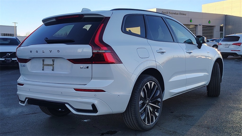 New 2026 Volvo XC60 B5 Ultra SUV