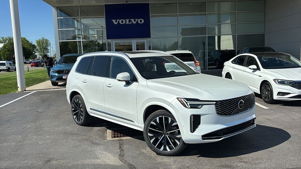 New 2026 Volvo XC90 plug-in hybrid T8 Ultra 7-Seater SUV