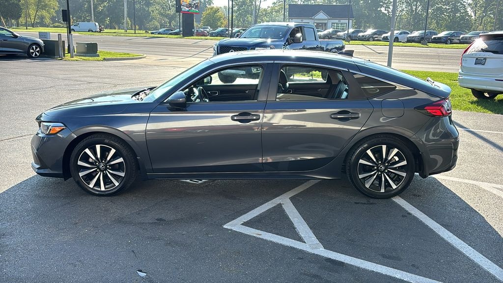 Used 2023 Honda Civic EX-L Hatchback
