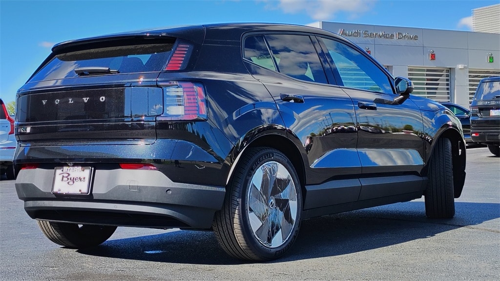 New 2025 Volvo EX30 Twin Motor Plus SUV