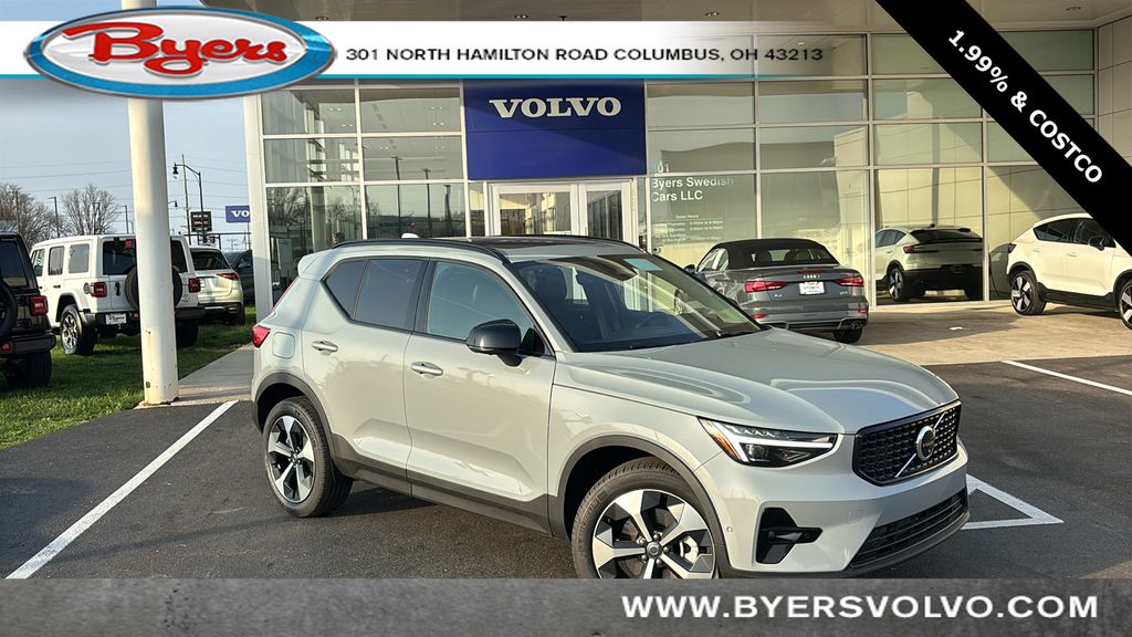 2026 Volvo XC40
